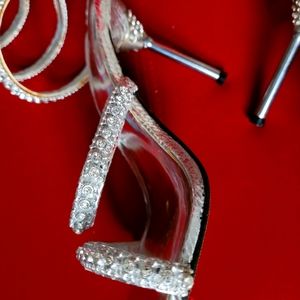 Silver, Sparkly, Metallic Stunning Heels (original Before RENE CAOVILLA)